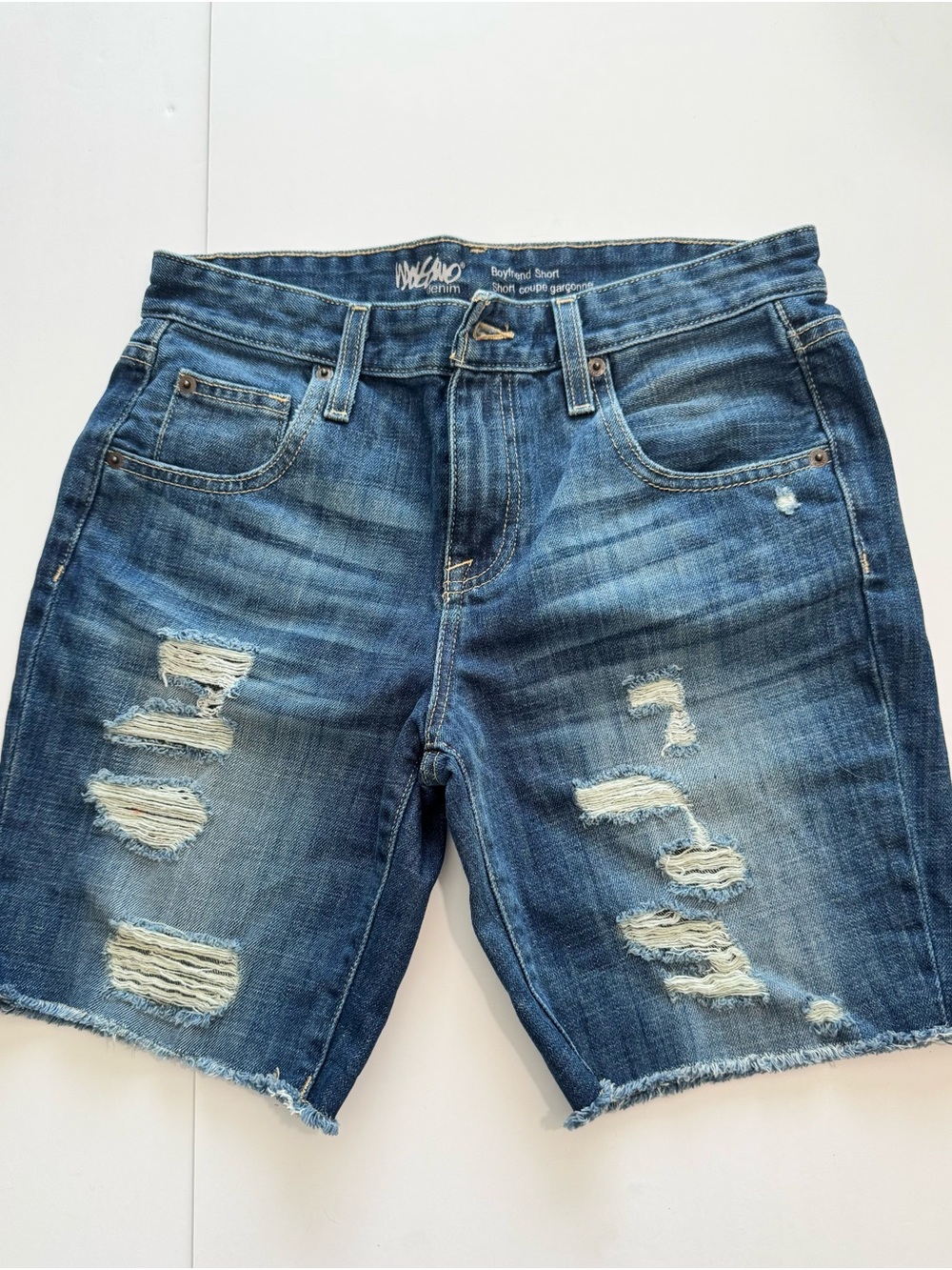 Mossimo Supply Co. Ripped Blue Denim Women’s Shorts - Picture 1 of 3